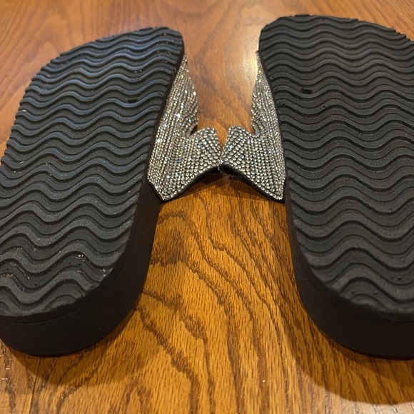 Madden Girl Black Slide Sandals, rhinestone straps, good condition, size 8.5-9 - Picture 5 of 7